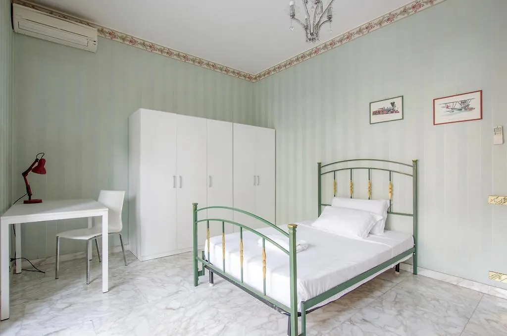 Luxury Macrobio Flat Apartment Rome 0*,